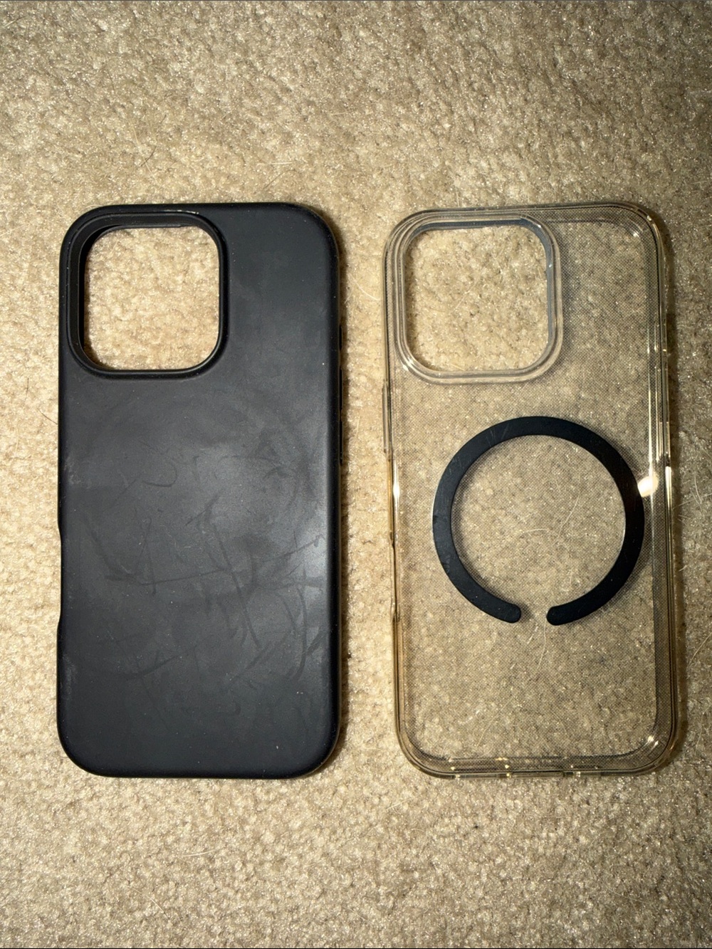 Black and clear MagSafe iPhone 15 bundle